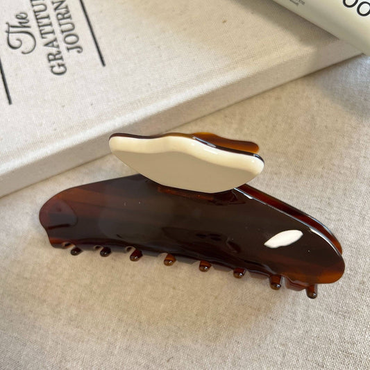 Splice Colorblock Claw Clip Brown