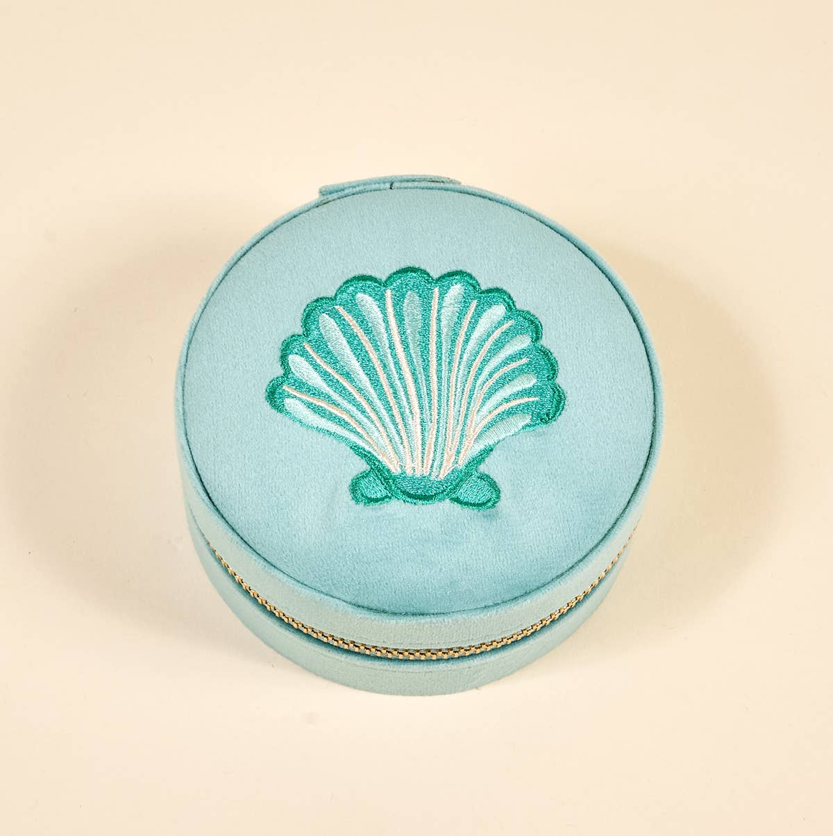 Round Jewelry Case Seashell