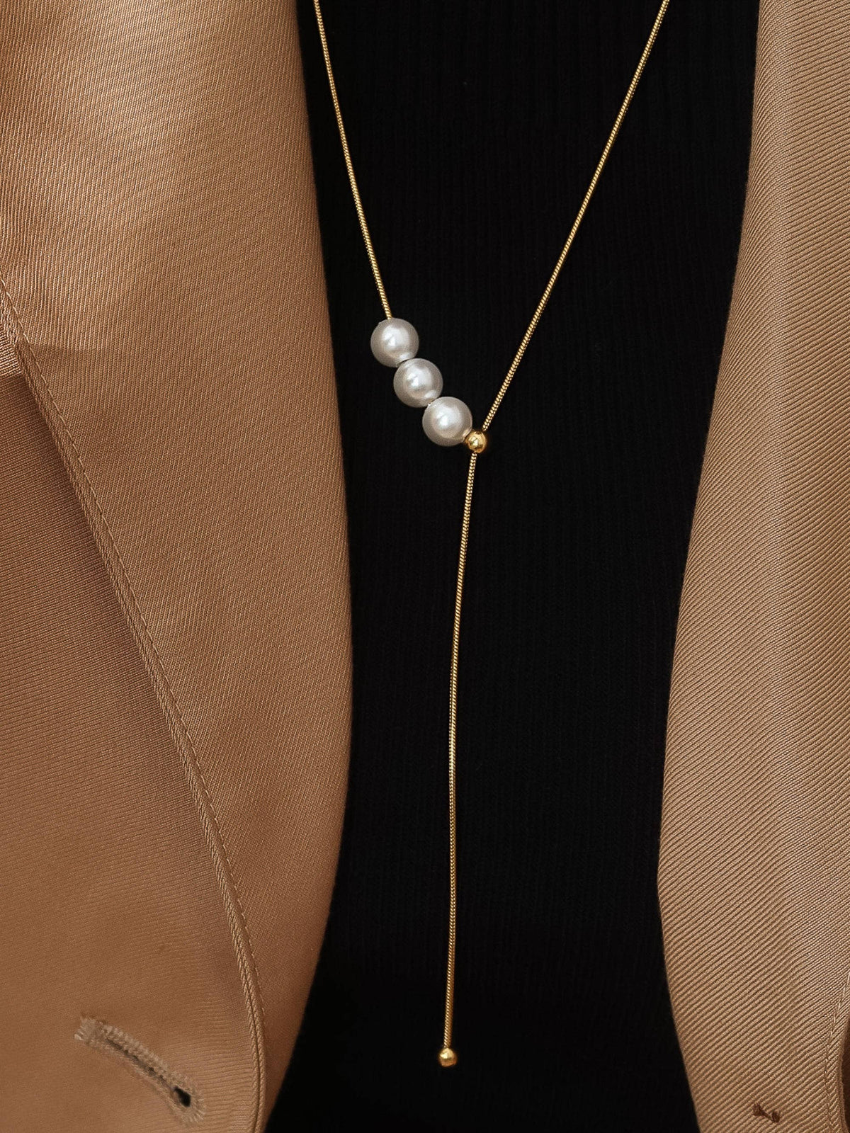Montana Pearl Y Drop Necklace
