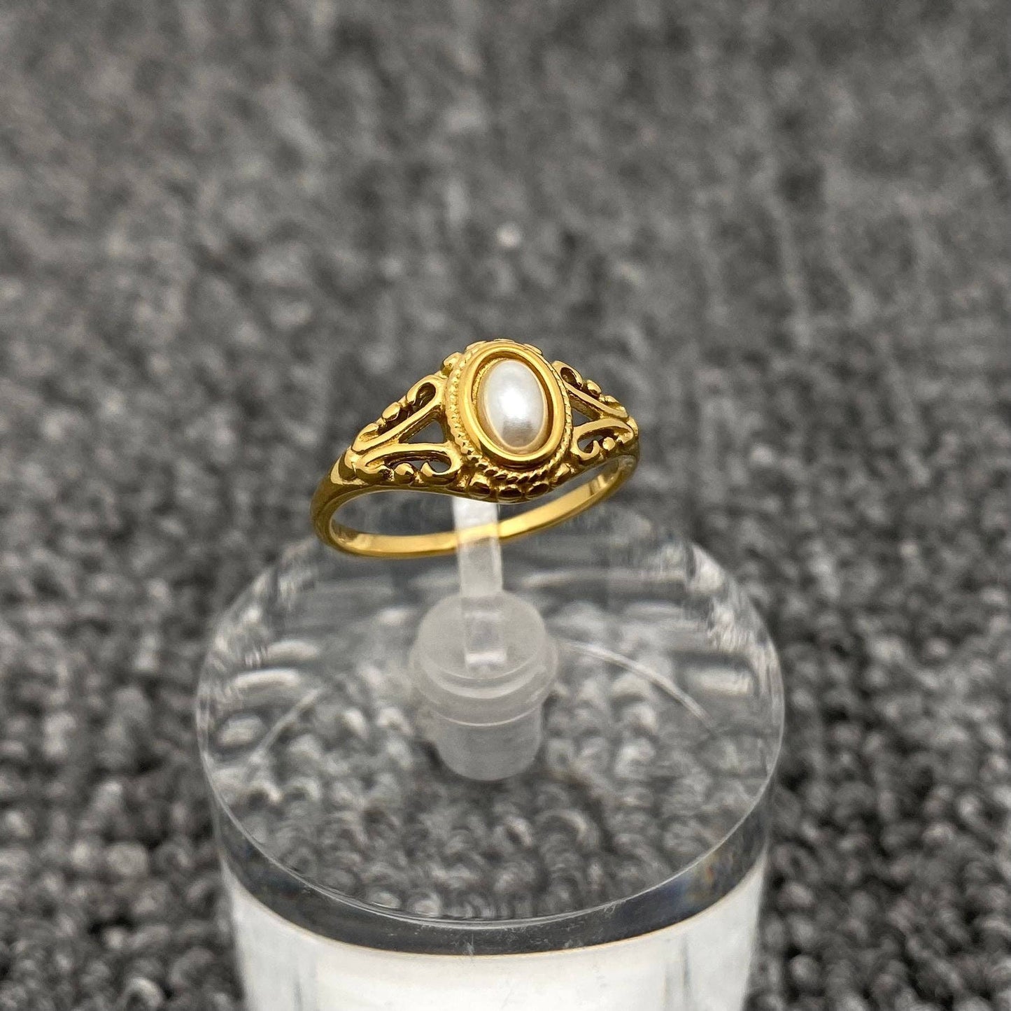 Pearl Vintage Ring