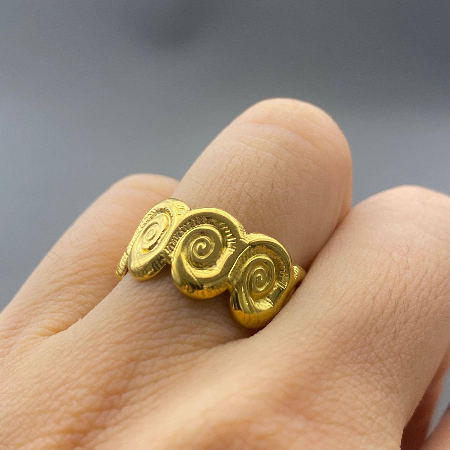 Vortex Signet Ring