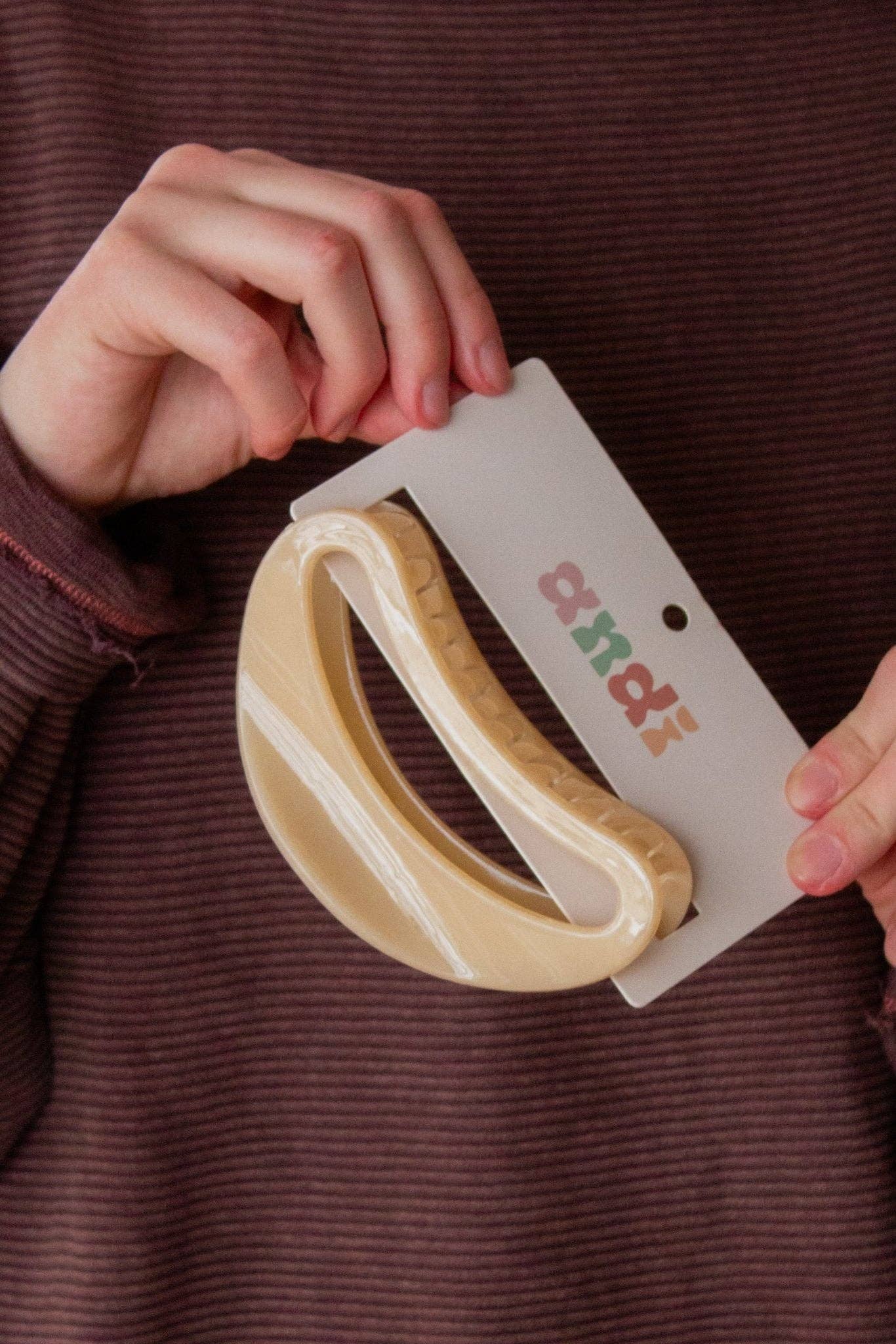 Jelly XL Claw Clip Cream