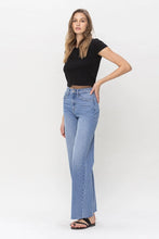 Load image into Gallery viewer, 90s Straight Leg Jean
