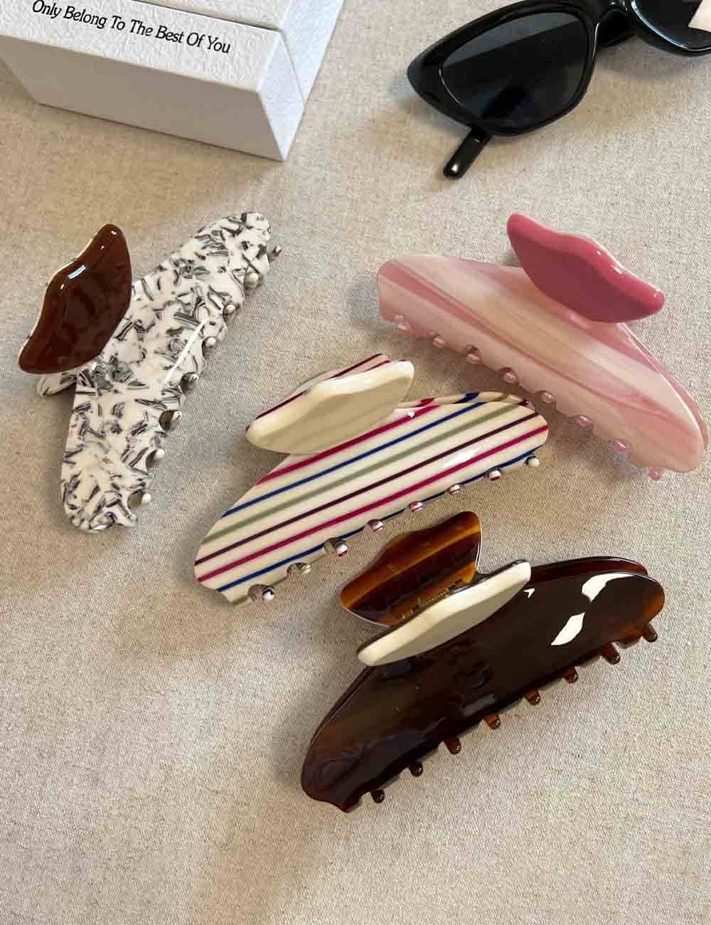 Dipped Shop - Splice Color Block Acetate Hair Claw MK2PPM6W6HCP579: Striped