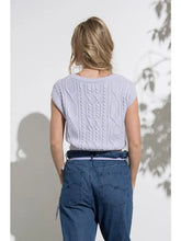 Load image into Gallery viewer, Erin Cable Vest
