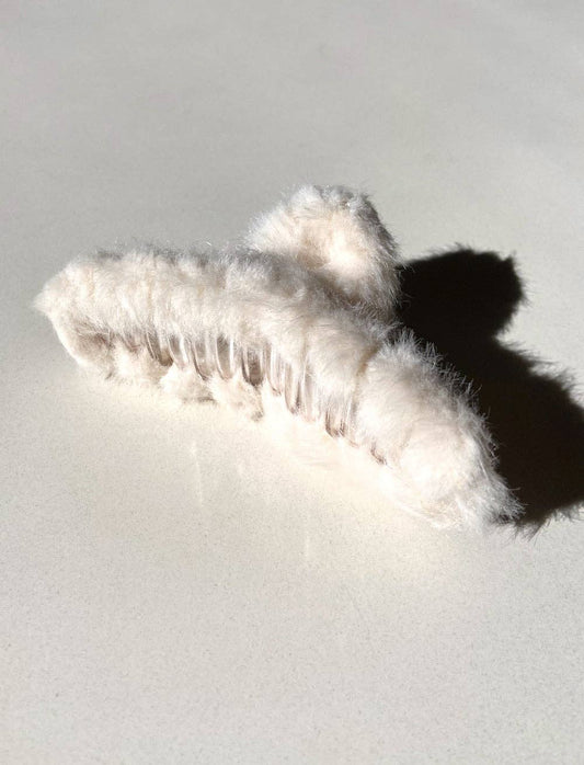 Fluffy Claw Hair Clip White