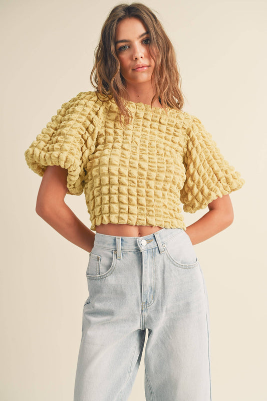 Lively Top