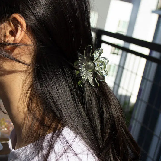 Glossy Green Floral Hair Clip
