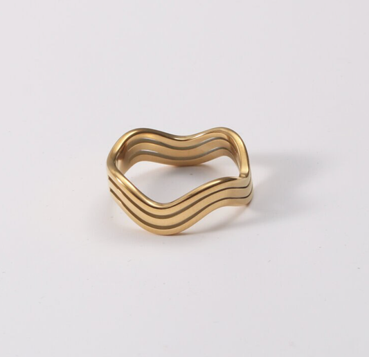 Triple Wave Layering Ring