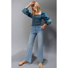 Load image into Gallery viewer, Vintage Straight Flare Denim
